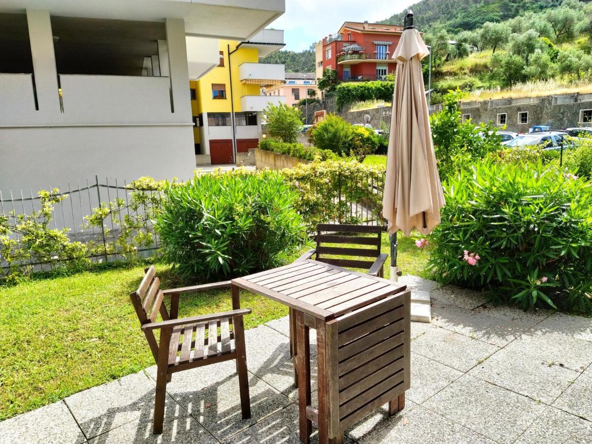 Mario Apartment With Garden Levanto Exterior photo